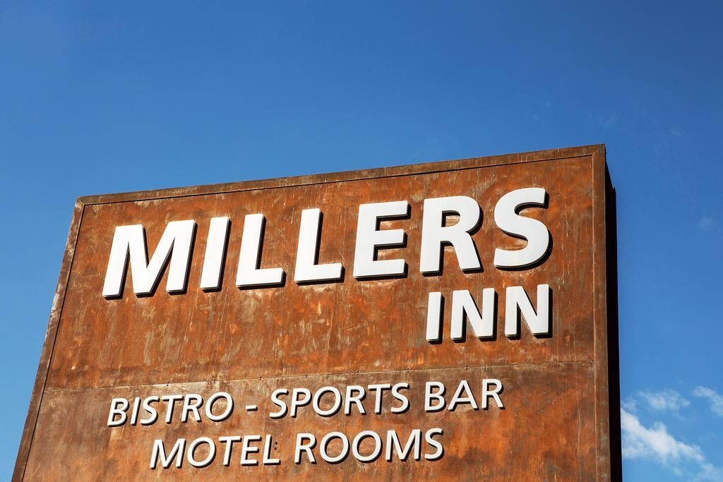 Nightcap At Millers Inn Altona Kültér fotó